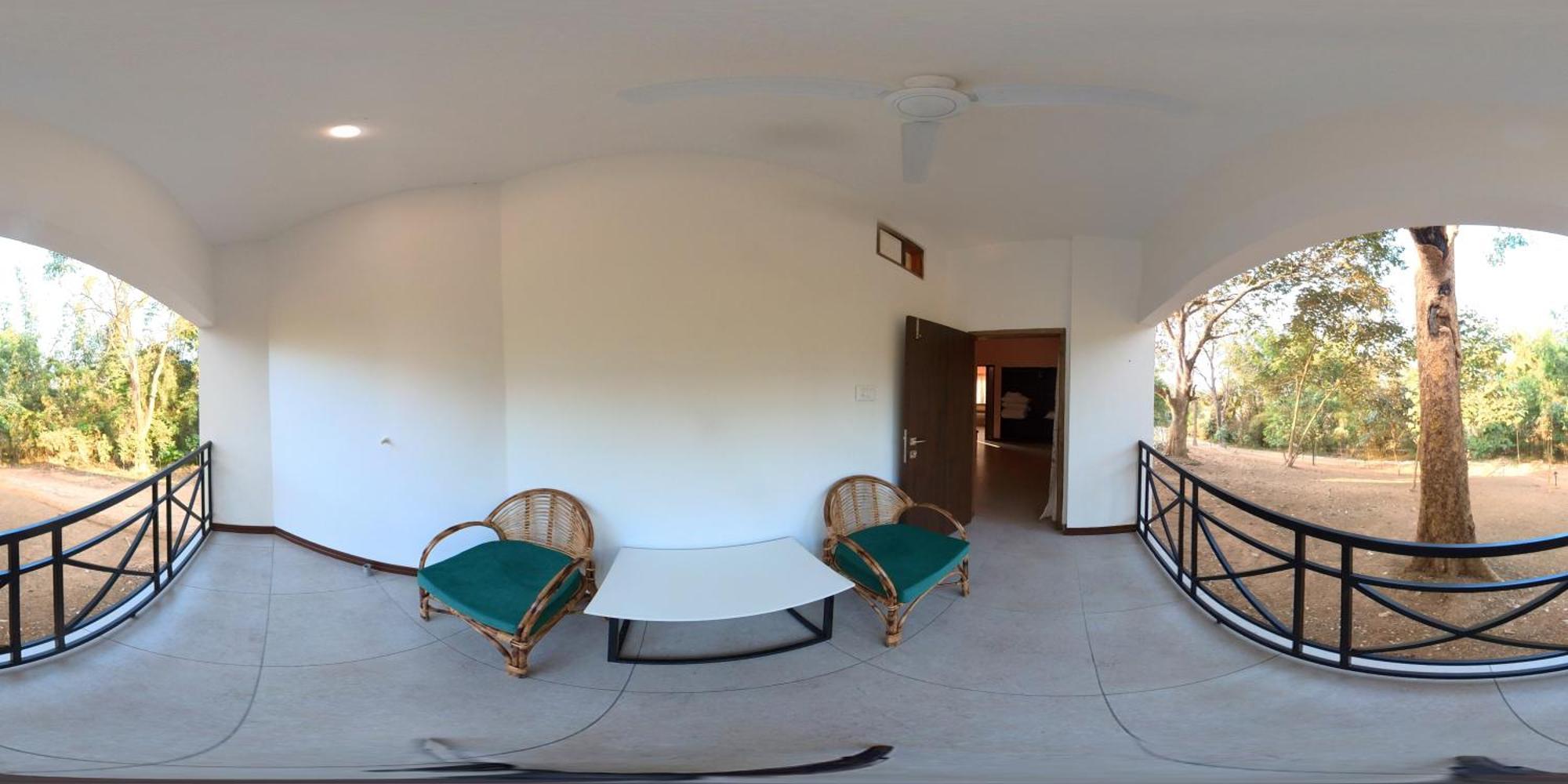 Hotel Landmark Woods à Kāziranga Extérieur photo